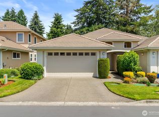 7002 Fairway Ln SE, Olympia, WA 98501
