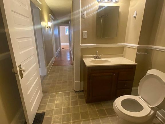 511 Wealthy St SE Unit B 6_09172021