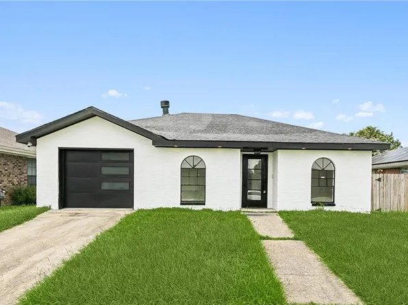 12920 McRaven Ct, New Orleans, LA 70128