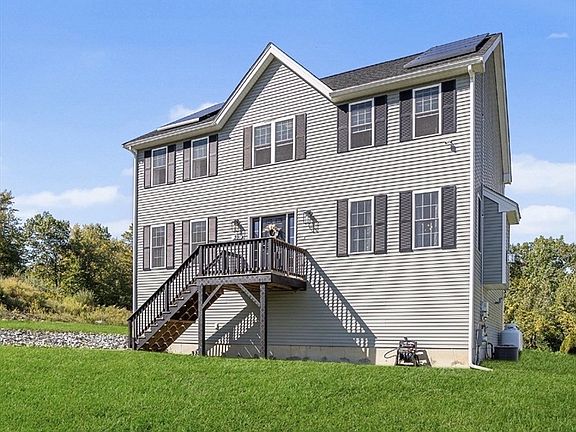 2nd image of 39 Hycrest Rd