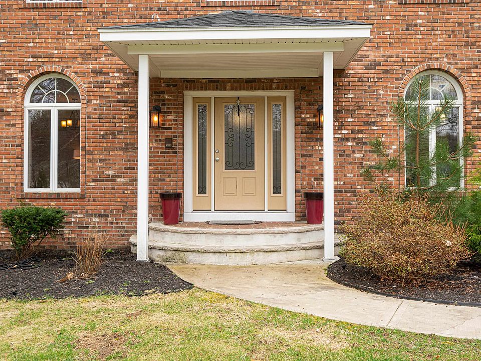 28 Fox Run Lane, Salem, NH 03079 Zillow