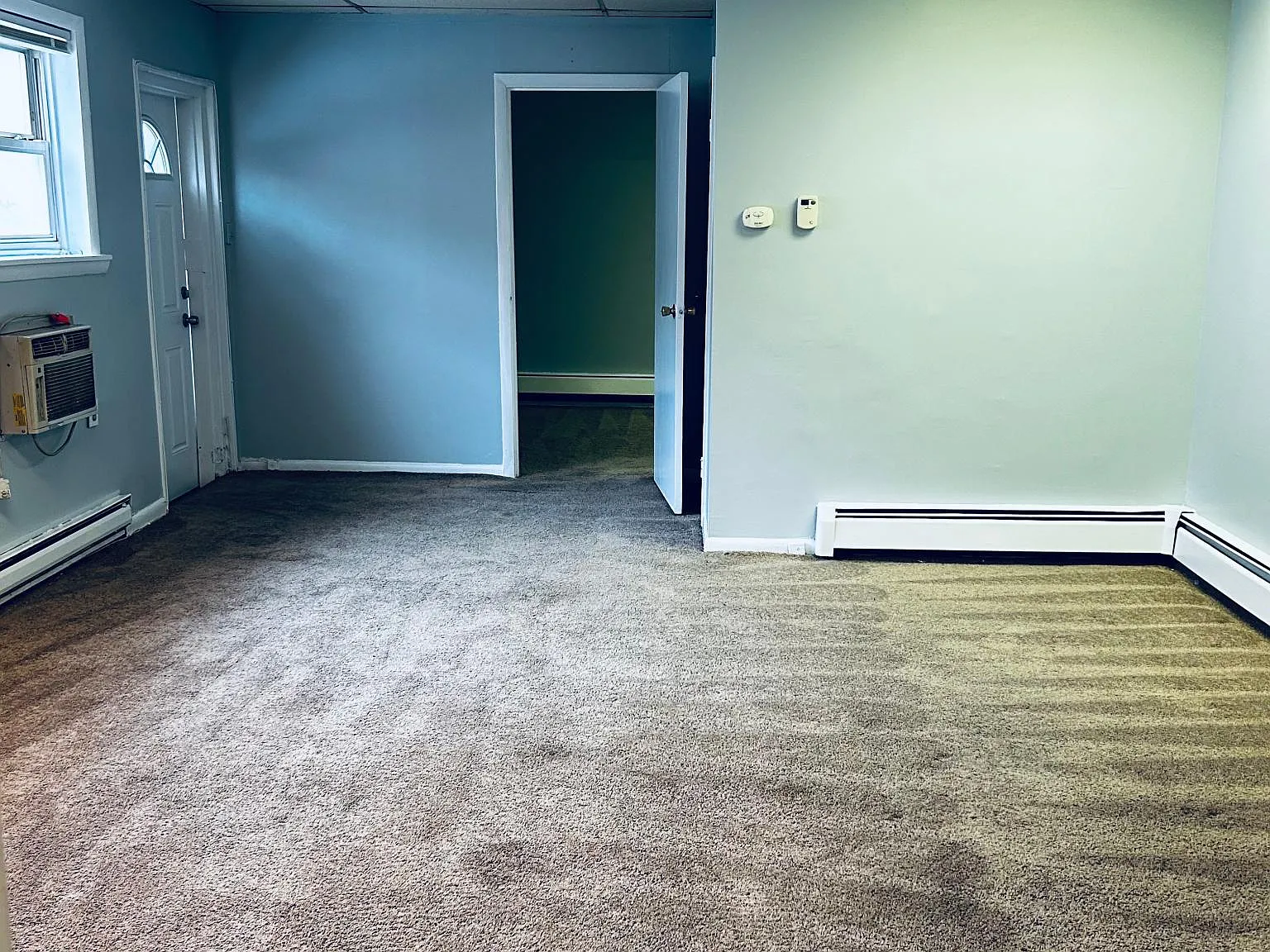 1 bed, 800 sqft, $1,200 — Photo 4