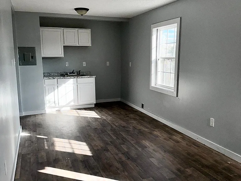 1831 Castalia St #2 — Photo 11