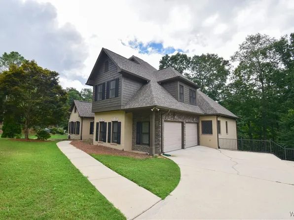 707 Saint Andrews Pkwy, Oneonta, AL 35121