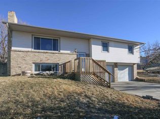 1561 Linda Vista Dr, Casper, WY 82609