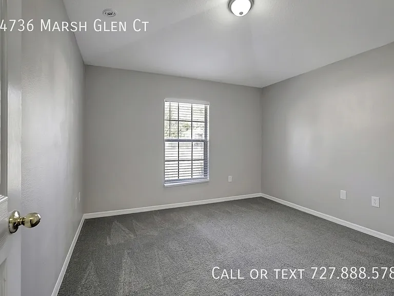 34736 Marsh Glen Ct — Photo 32