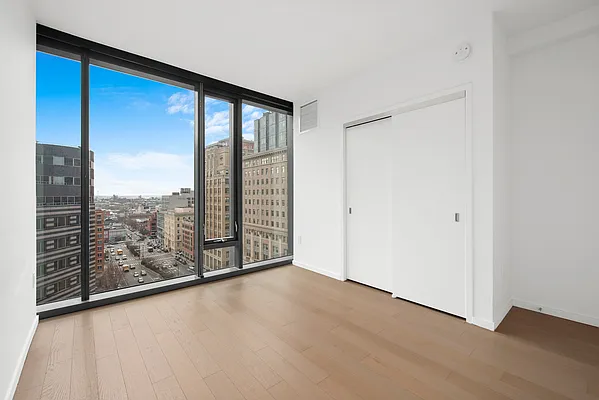 Rented by Corcoran | media 25