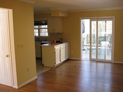 5th image of 2003 White Lake Dr