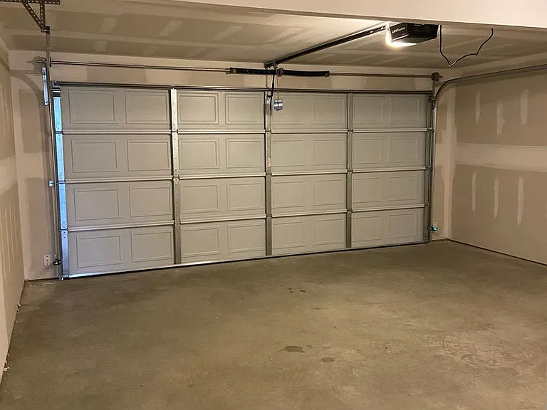 3829 Travers Ln — Photo 15