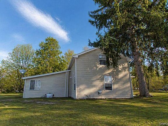 3rd image of 5619 East Scottsburg Road