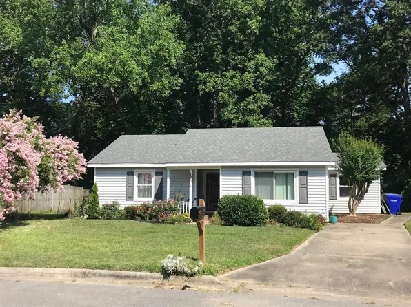 120 Fletcher Pl, Greenville, NC 27858