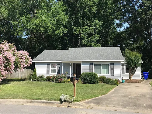 120 Fletcher Pl Photo 1