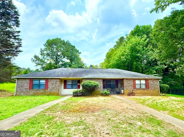 3266 Sarah Lou Dr, Snellville, GA 30078