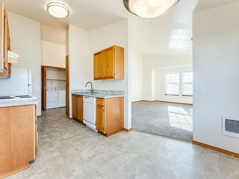 Big Meadow Apartments — Photo 53