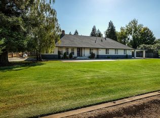 10138 Van Parker Ln, Galt, CA 95632