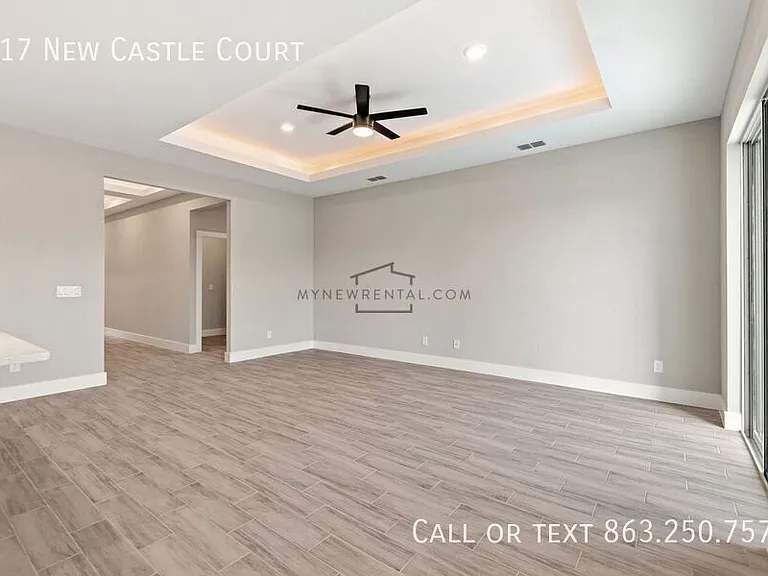 217 Newcastle Ct — Photo 13