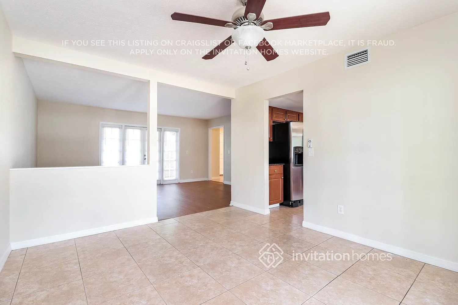 4805 Hayride Ct Tampa, FL 33624 — Photo 4