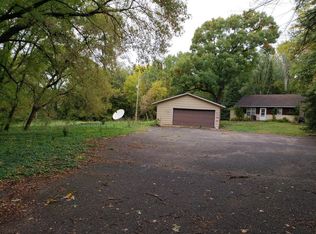 949 89th Ln NW, Coon Rapids, MN 55433