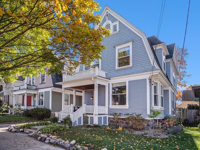 708 Cherry St SE, Grand Rapids, MI, 49503