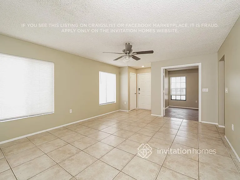 1448 Marigold Dr — Photo 5