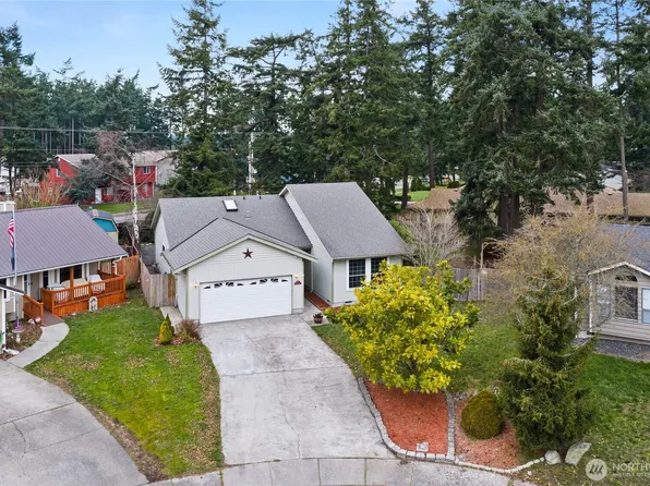 625 NW Mizzen Drive, Oak Harbor, WA 98277