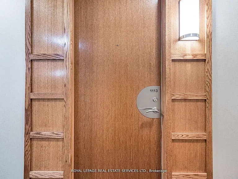 2083 Lake Shore Blvd W #1113 — Photo 2