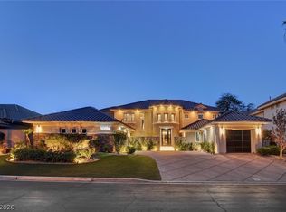 10736 Penhurst Way, Las Vegas, NV 89135