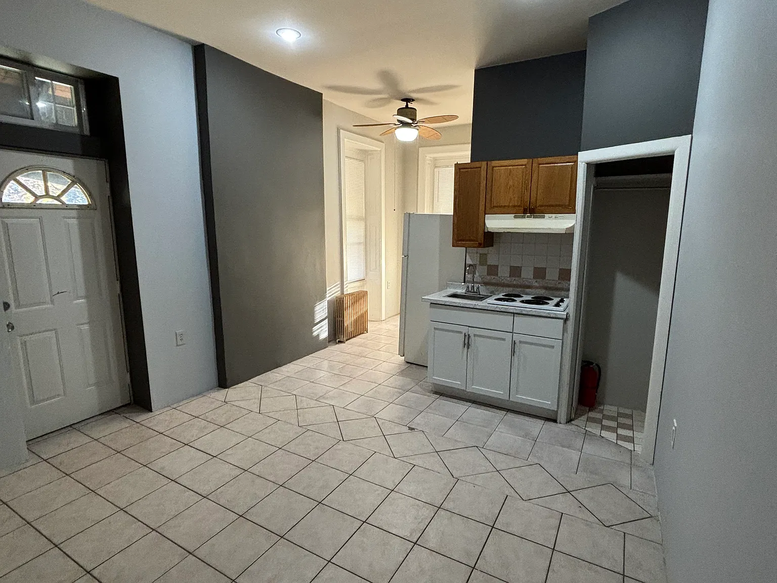 1003 W Main St — Photo 1