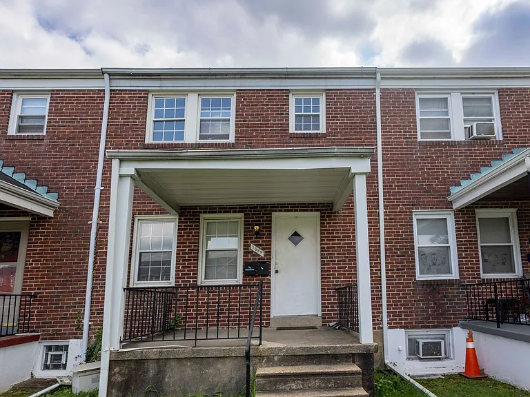 Apartment for rent in Loch Raven — Photo 1
