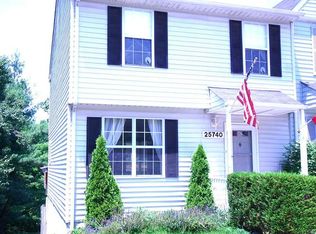 25740 Woodfield Rd, Damascus, MD 20872