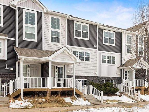 5th image of 693 Eagle Ct