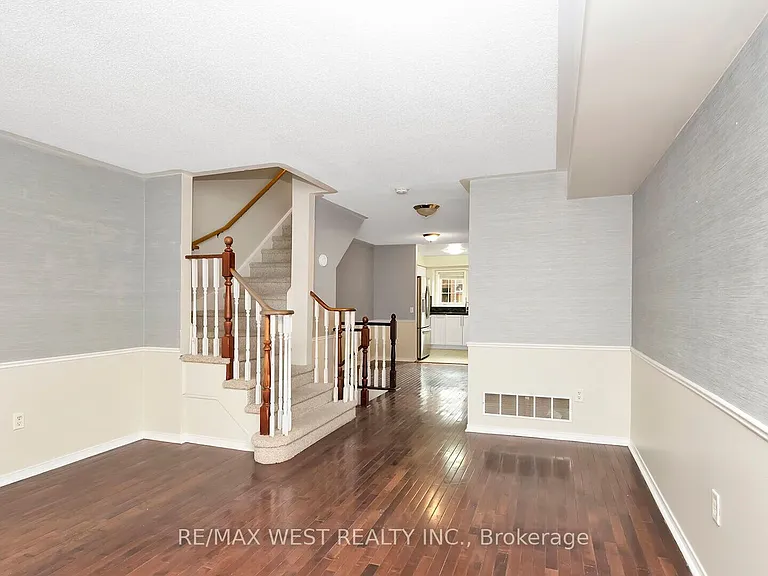 50 Strathaven Dr #75 — Photo 16