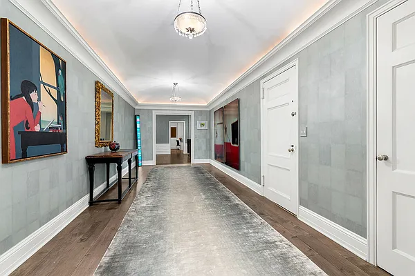 Sold by Sotheby's International Realty | media 25