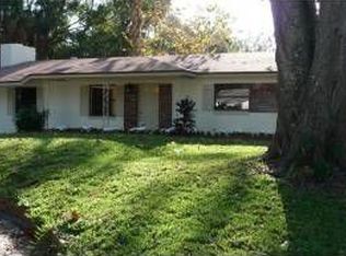 1151 Pineview Dr, Daytona Beach, FL 32117