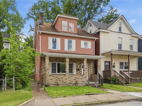 1110 Brackenridge Ave, Brackenridge, PA 15014