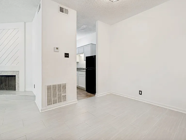9254 Forest Ln #703 — Photo 19