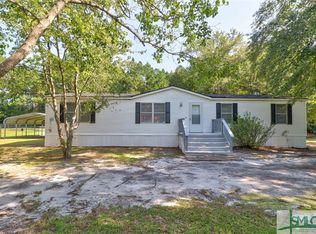 514 Red Bird Dr, Springfield, GA 31329