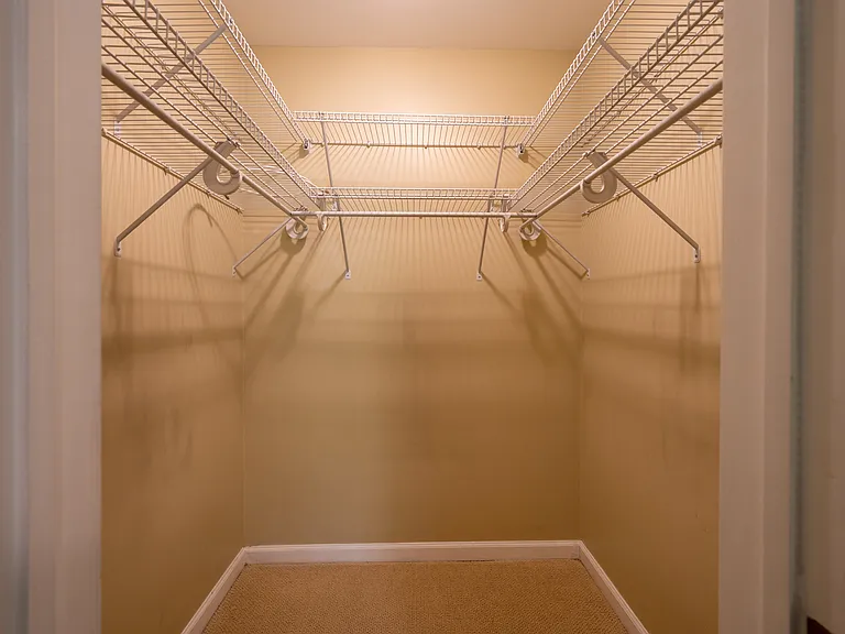 1537 Lincoln Way #203 — Photo 6