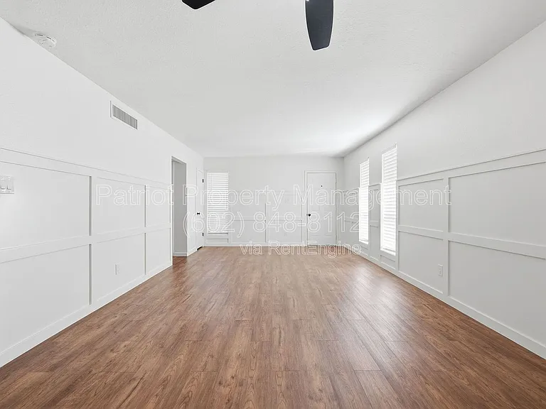 231 N Robson #7 — Photo 9