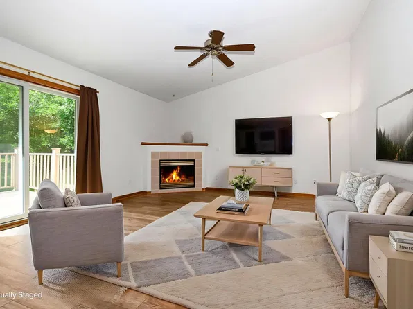 3761 Robin Ln, Eagan, MN 55122