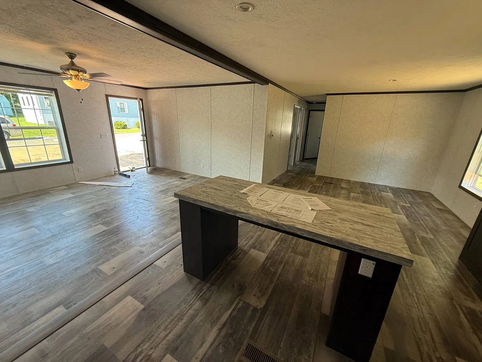 3 bed, 2.0 bath, 1456 sqft, $1,850 — Photo 3