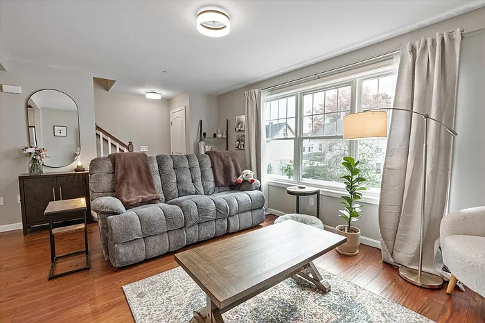 38 Perham St #E — Photo 6