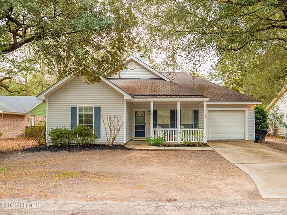 2nd image of 11 Cedar Crest Circle