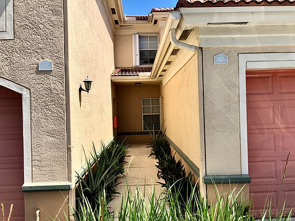 2nd image of 2415 Centergate Dr APT 204