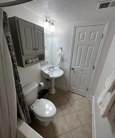 625 Penny Ln #625 — Photo 21