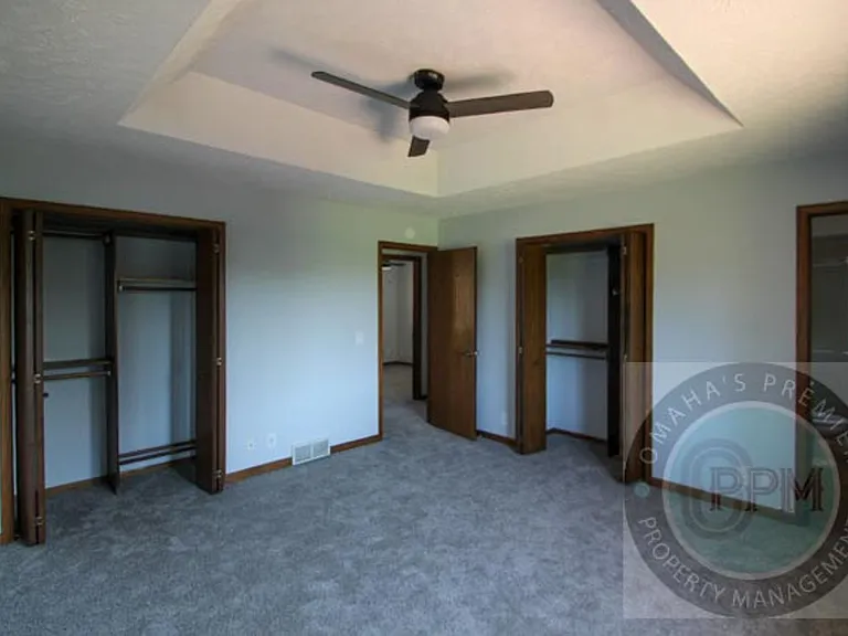 5614 N 116th Avenue Cir — Photo 9