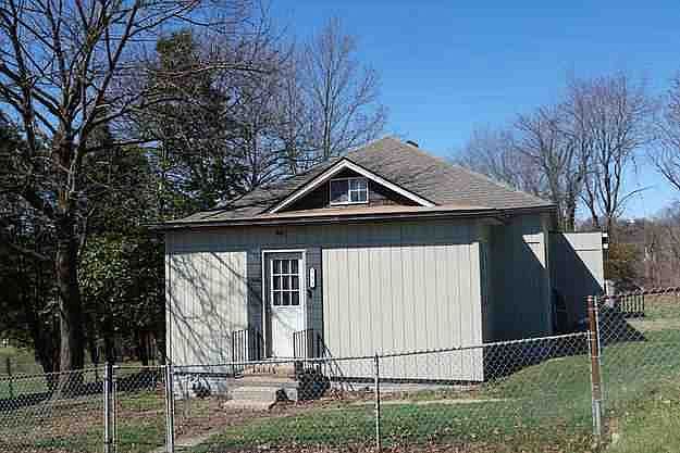 2nd image of 131 American Dr