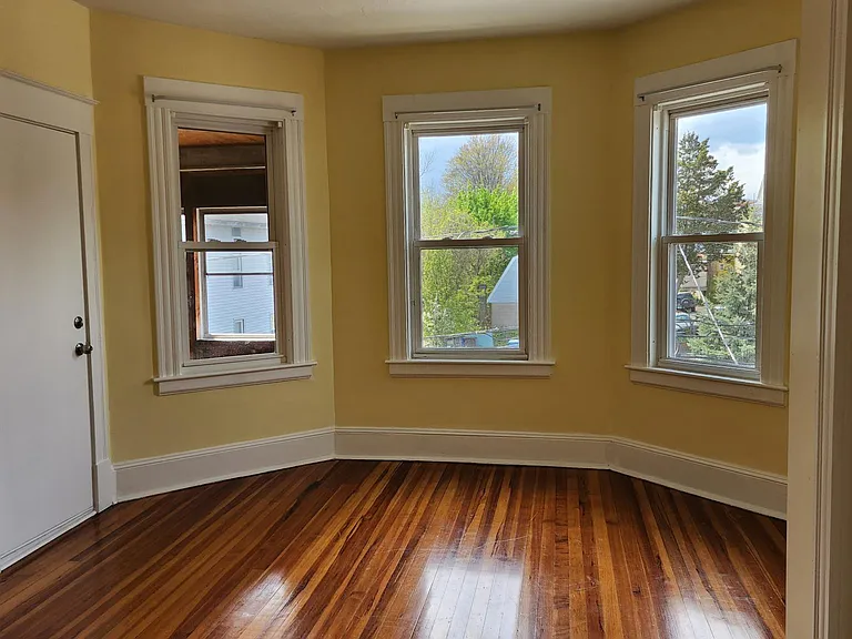 93 Booth St #3N — Photo 2