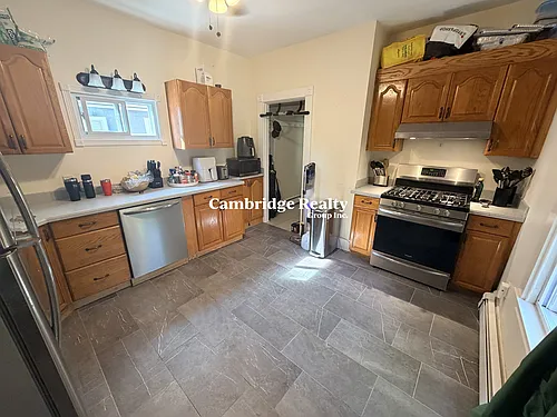 19 Berkeley St #1 Photo 1