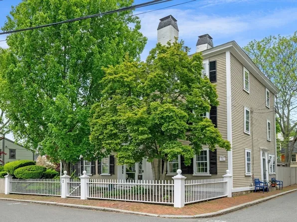 2 Andover St #B, Salem, MA 01970